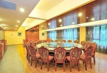 Luanchuan Re-Channel Ferry Lake Hotel Gucheng (Henan) Bagian luar foto